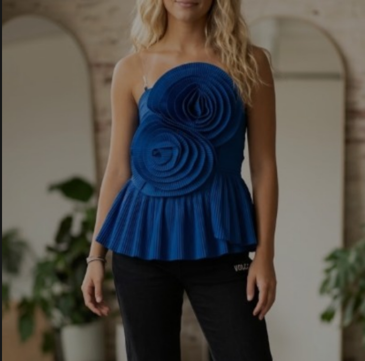 Rosette Strap Peplum Top